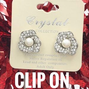 Pearl Rhinestone Flower Dainty Clip On Earrings